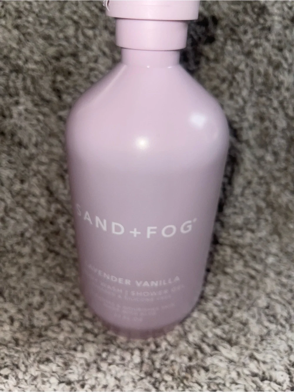 Sand + Fog Lavender Vanilla Body Wash in Soft Pink